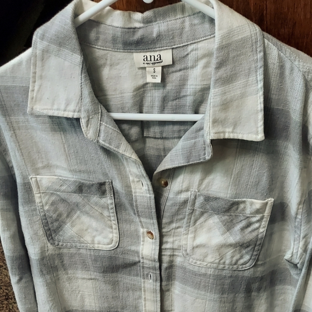 Ladies Button up shirt
